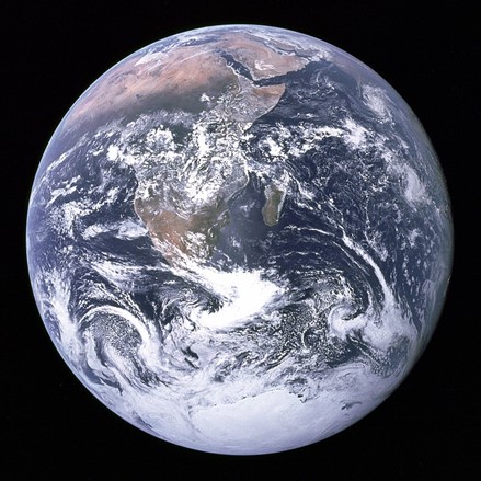 ▲ 물 덩어리 지구 (아폴로에서 촬영한 지구 사진), Water Planet Earth (Taken from Apollo 17, 1972)